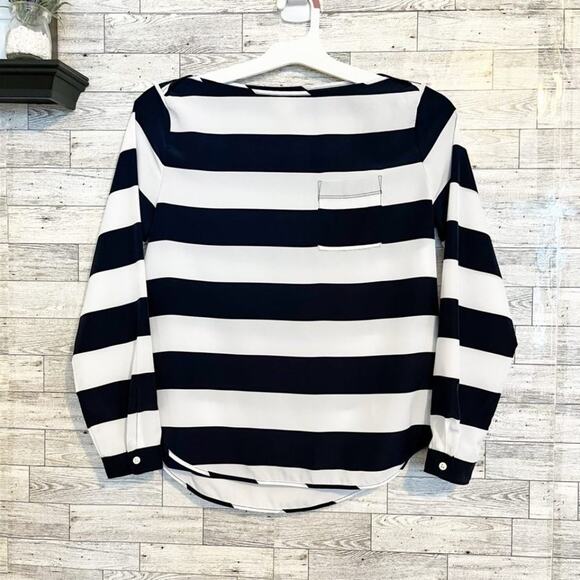 GAP Navy Blue & White Striped Blouse, XS, NWOT! - Picture 3 of 9